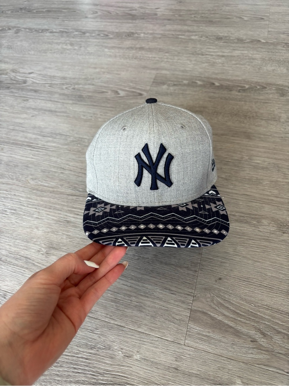 New York Yankees Gray Hat with Navy Patterned Brim